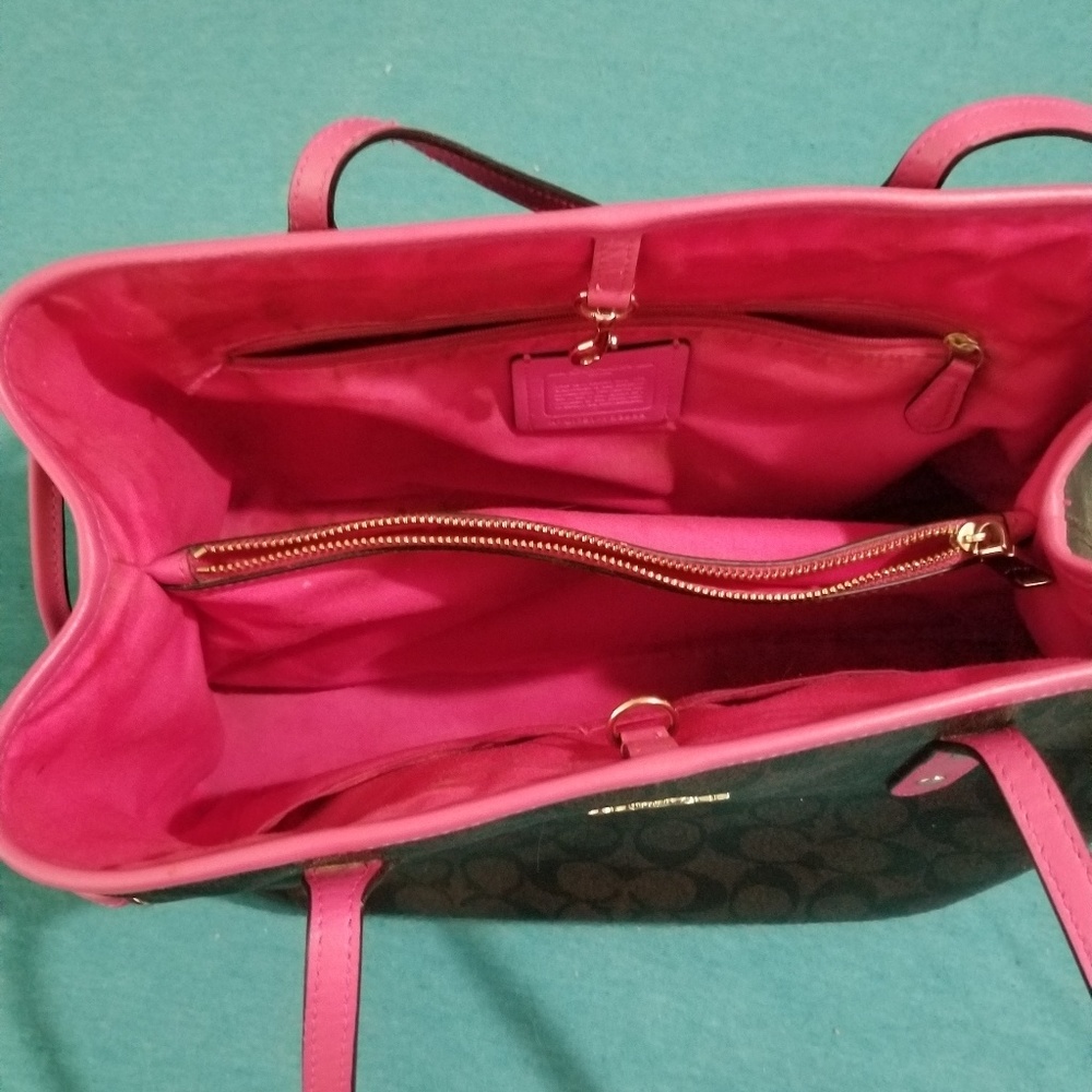 Coach Drawstring Handbag - Picture 3 of 8